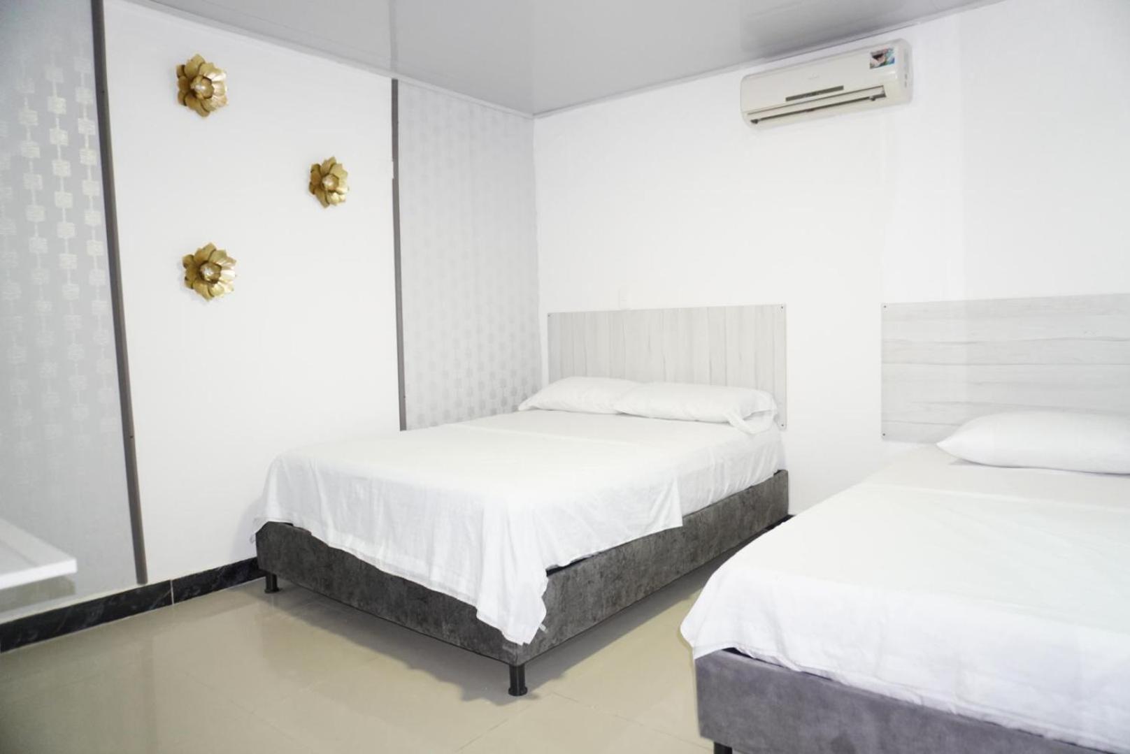 Hotel Brisas Del Mar Suite Санта-Марта Экстерьер фото